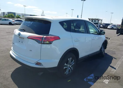 2018 Toyota Rav4 Le z USA, uszkodzony, nr VIN 2T3ZFREV5JW427038